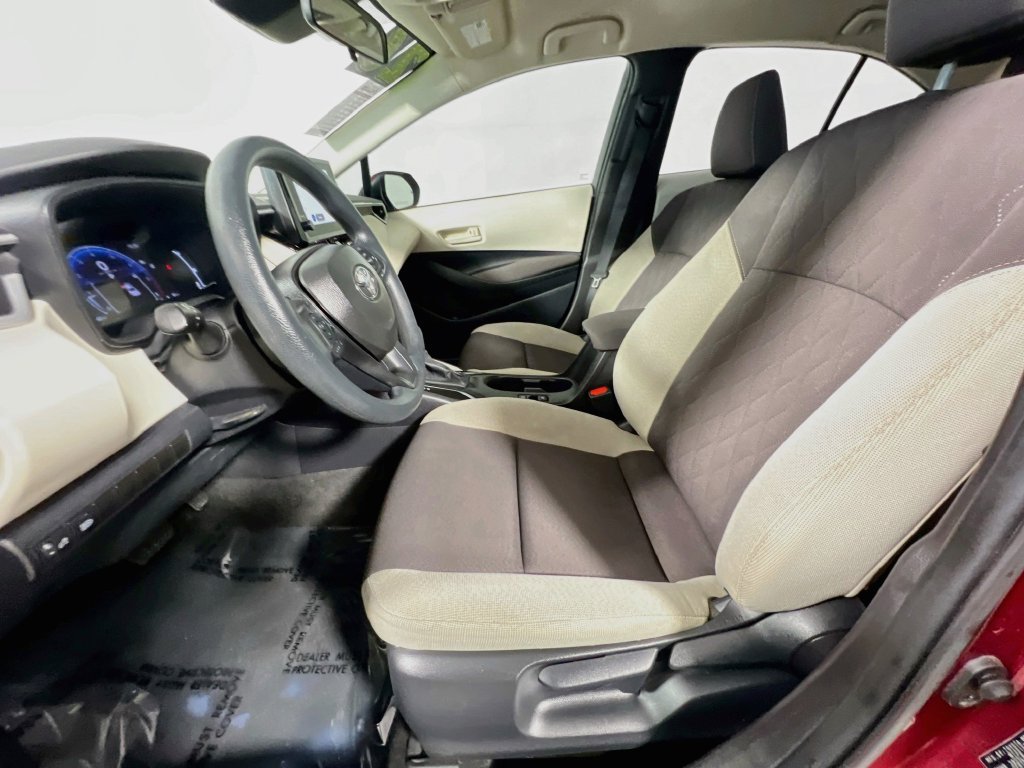 Used 2026 Toyota Corolla LE FWD image 12