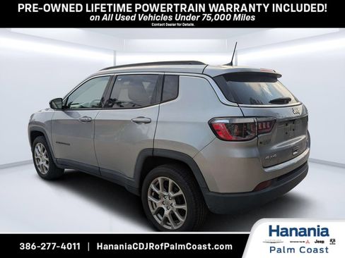 Used 2022 Jeep Compass Latitude AWD/4WD image 5