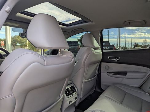 Used 2018 Acura TLX V6 w/ Advance Package image 18