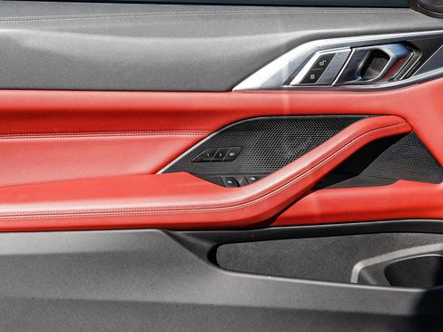 Used 2023 BMW M440i Convertible w/ Premium Package image 18