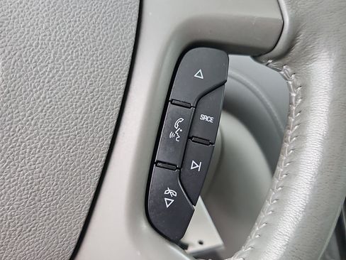 Used 2015 Buick Enclave Premium w/ Experience Buick Package image 26