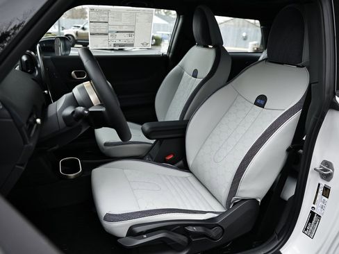 New 2026 MINI Cooper 2-Door Hardtop image 20