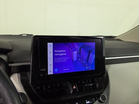 Used 2024 Toyota Corolla LE FWD image 16