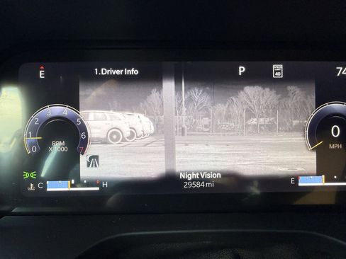 Used 2023 Jeep Grand Cherokee L Summit w/ Advanced Protech Group IV image 24