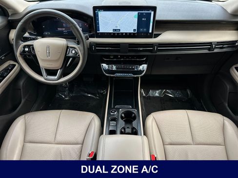 Used 2023 Lincoln Corsair Reserve w/ Equipment Group 201A FWD image 16