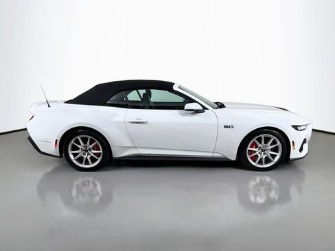 Used 2024 Ford Mustang GT Premium RWD image 4