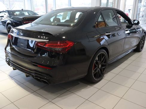 Used 2021 Mercedes-Benz E 63 AMG S w/ Driver Assistance Package image 33