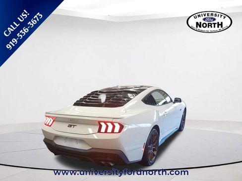Used 2024 Ford Mustang GT Premium RWD image 3
