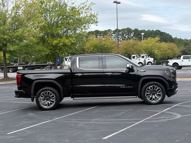 Used 2024 GMC Sierra 1500 Denali Ultimate AWD/4WD image 9