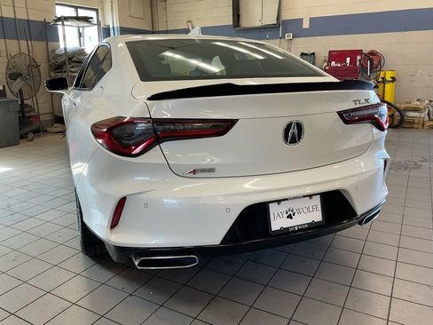 Used 2022 Acura TLX w/ A-SPEC Pkg image 6
