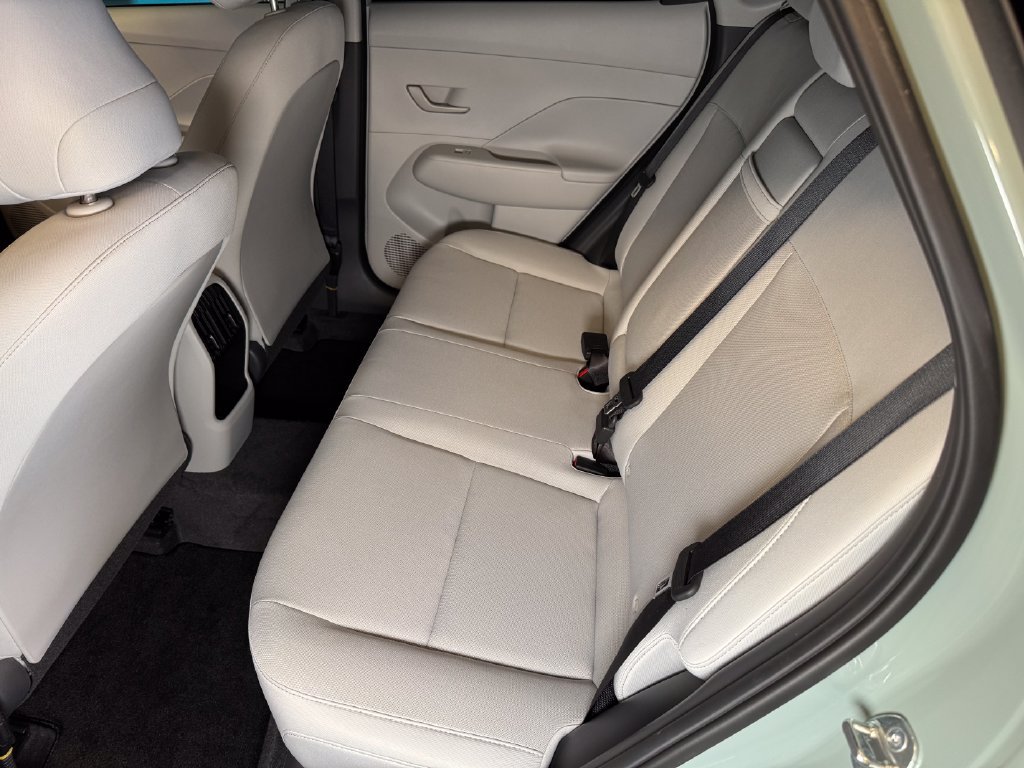 Used 2024 Hyundai Kona SEL FWD image 21