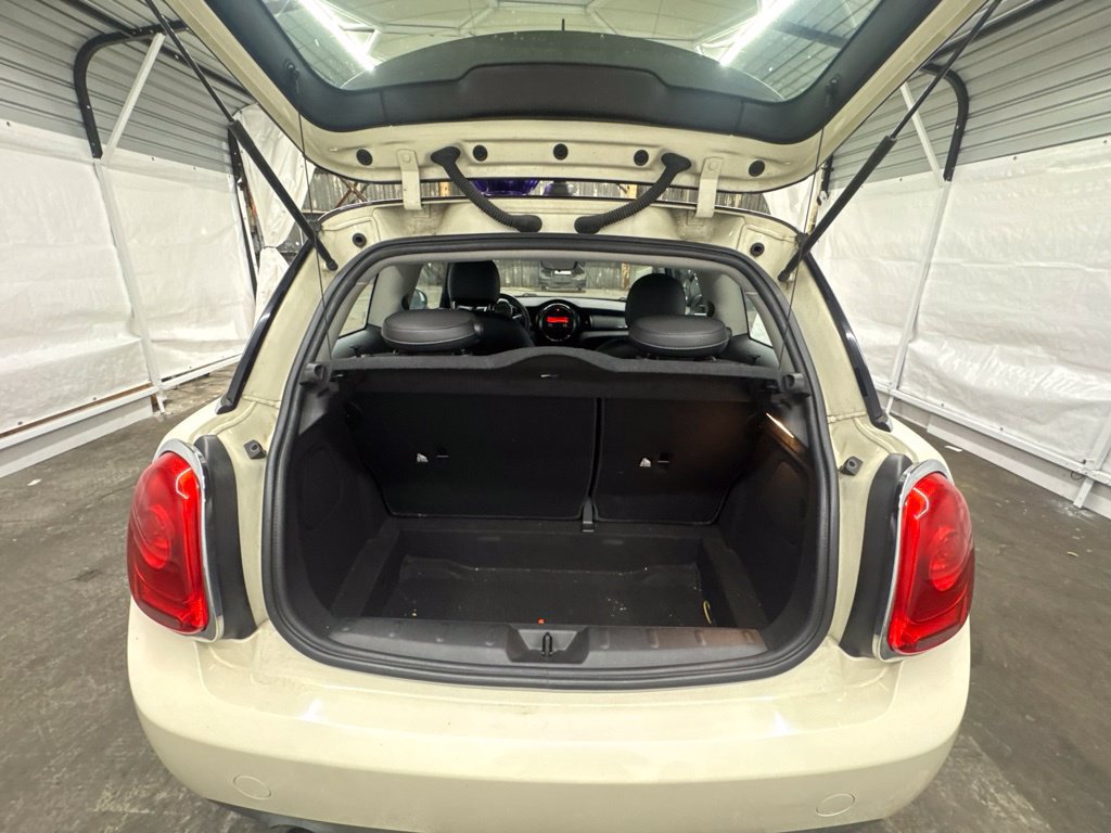 Used 2016 MINI Cooper 2-Door Hardtop FWD image 5
