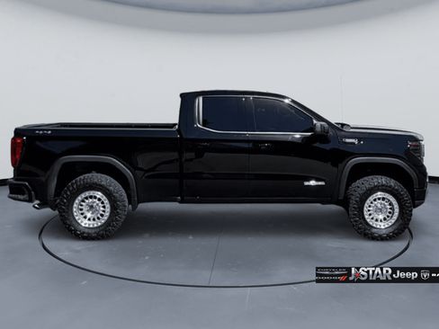 Used 2026 GMC Sierra 1500 Elevation AWD/4WD image 4