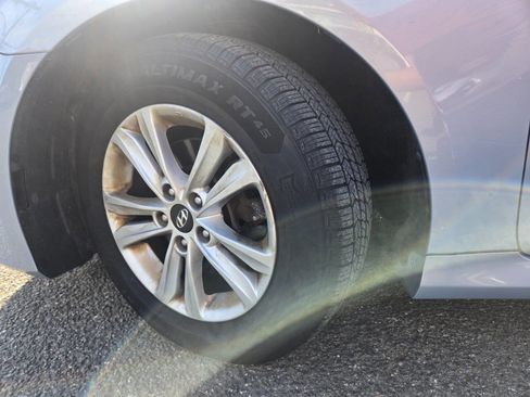 Used 2014 Hyundai Sonata GLS w/ Popular Equipment Group 2 FWD image 12