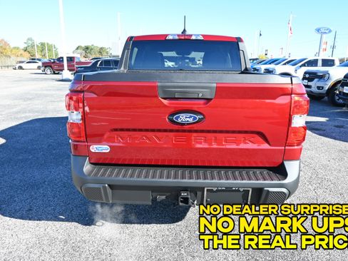 New 2026 Ford Maverick XLT w/ Equipment Group 301A image 4