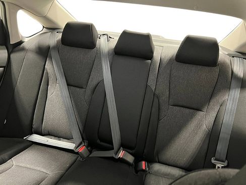Used 2023 Honda Accord EX image 29