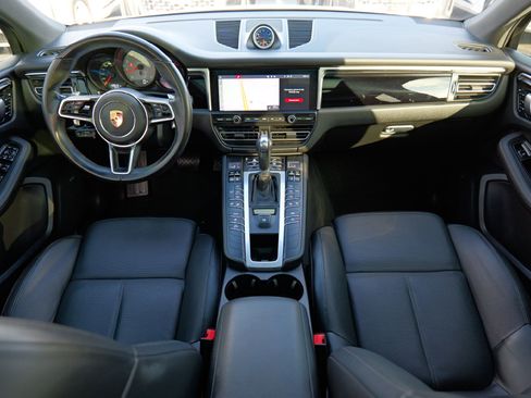 Used 2021 Porsche Macan S image 30