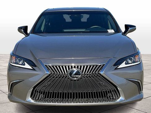 Used 2019 Lexus ES 350 image 3