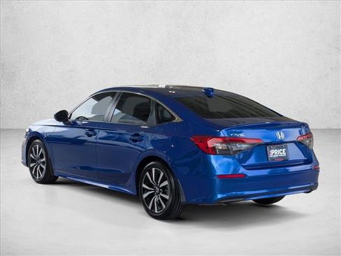Used 2022 Honda Civic EX image 7