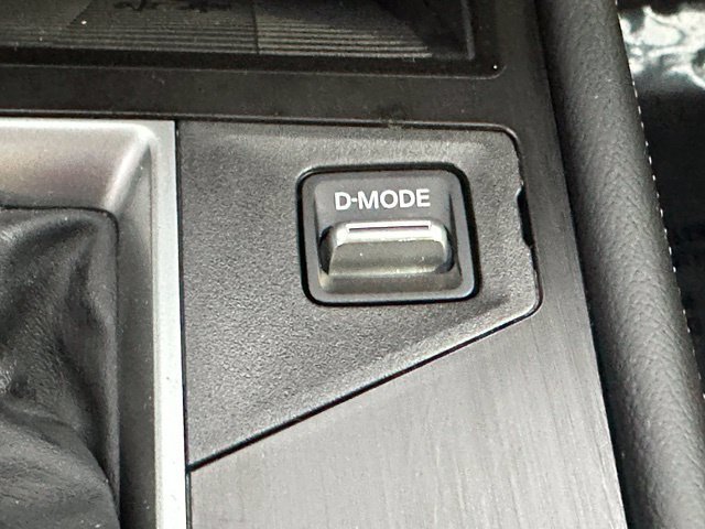Certified 2025 Nissan Kicks SV w/ Interior Electronics Package AWD/4WD image 38