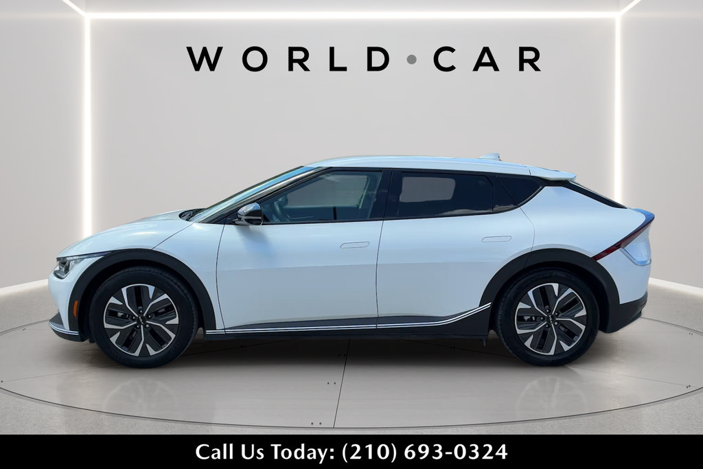 Used 2024 Kia EV6 Light RWD image 6