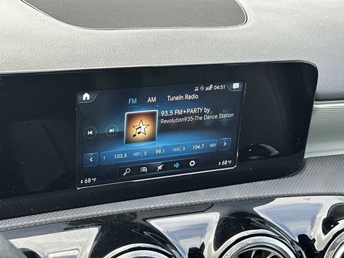 Used 2022 Mercedes-Benz A 220 image 12
