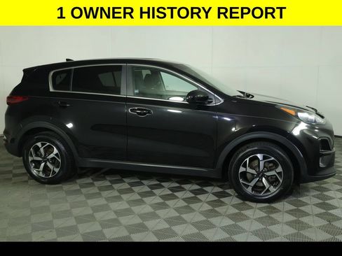 Used 2020 Kia Sportage LX FWD image 2