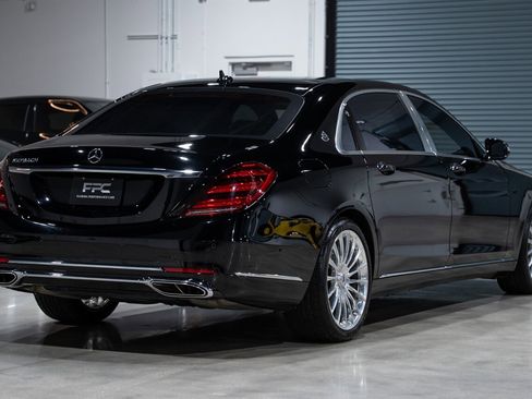 Used 2018 Mercedes-Benz Maybach S 560 4MATIC image 13