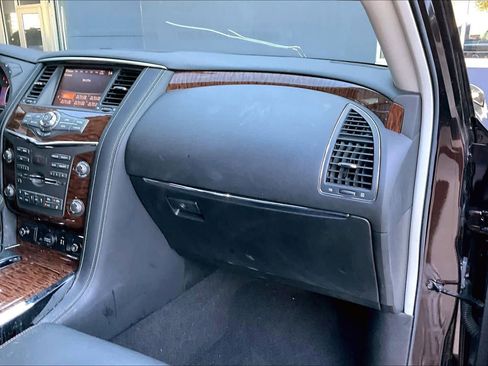 Used 2019 Nissan Armada Platinum w/ Captain's Chairs Package image 19