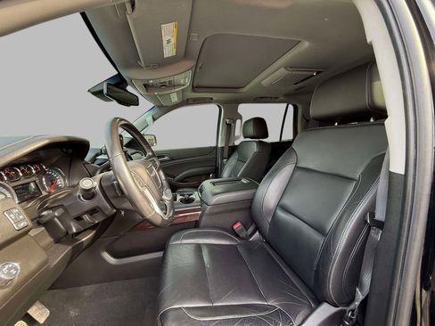 Used 2019 GMC Yukon SLT w/ Open Road Package image 2