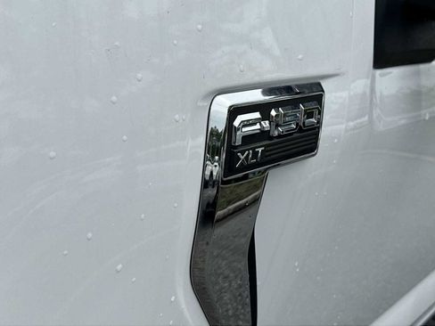 Used 2022 Ford F150 XLT w/ Equipment Group 301A Mid AWD/4WD image 11