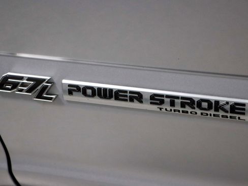 Used 2022 Ford F250 Lariat w/ Black Appearance Pkg image 31