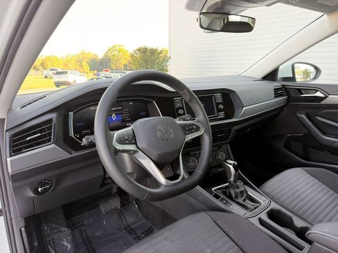 Used 2024 Volkswagen Jetta S FWD image 17