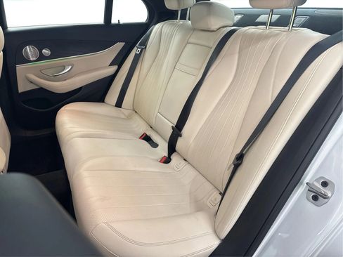 Used 2020 Mercedes-Benz E 350 Sedan image 14