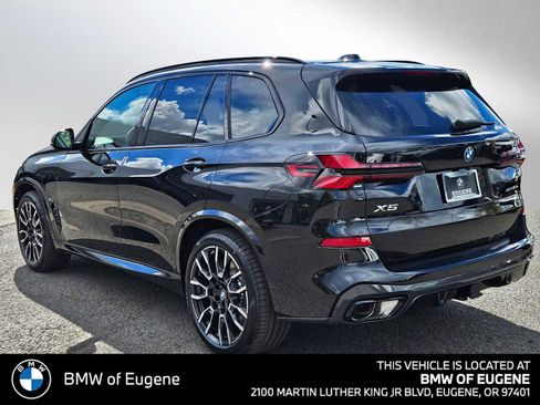 New 2026 BMW X5 xDrive50e w/ M Sport Package image 5