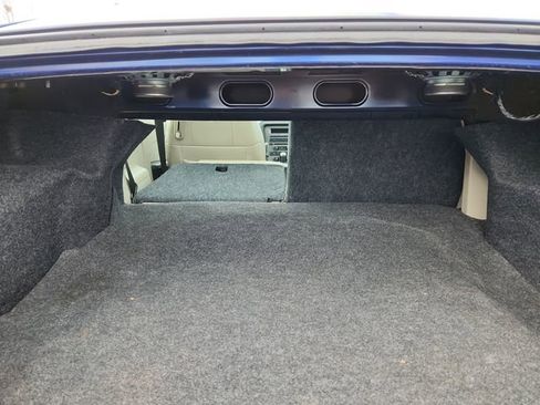 Used 2011 Ford Mustang Premium w/ 202A Rapid Spec Order Code image 29