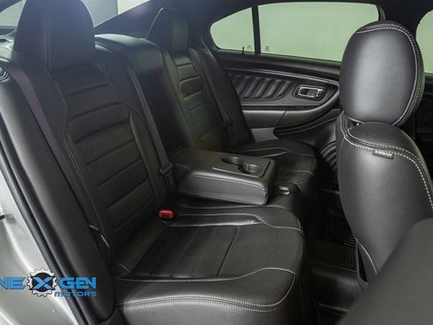 Used 2019 Ford Taurus SHO image 33