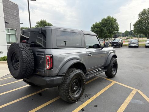 Used 2023 Ford Bronco Outer Banks w/ Sasquatch Package AWD/4WD image 6