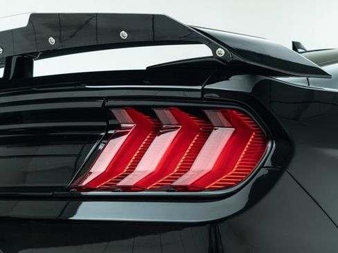 Used 2021 Ford Mustang GT Premium w/ GT Performance Package RWD image 15