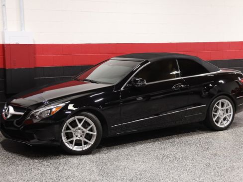 Used 2015 Mercedes-Benz E 400 Cabriolet w/ Premium 1 Package image 19