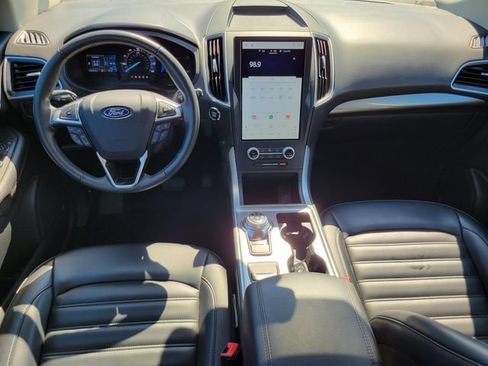 Used 2024 Ford Edge SEL AWD/4WD image 25