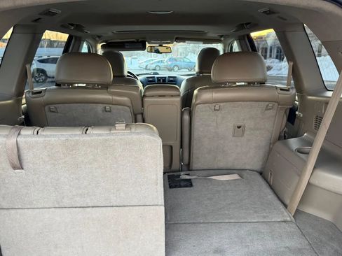 Used 2011 Toyota Highlander SE w/ Tow Pkg image 14