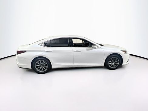 Used 2022 Lexus ES 350 w/ Accessory Package FWD image 4