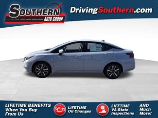 New 2025 Nissan Versa SV w/ Trunk Package 360° Tour