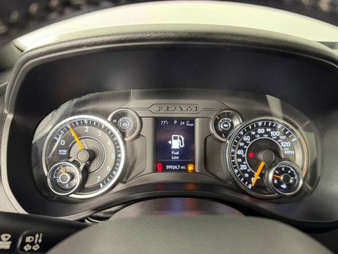 Used 2022 RAM 1500 Big Horn AWD/4WD image 14