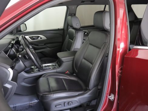 Used 2023 Chevrolet Traverse LT AWD/4WD image 6