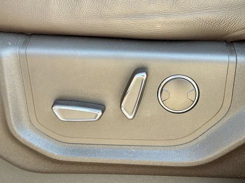 Used 2023 Ford Expedition Max King Ranch AWD/4WD image 12