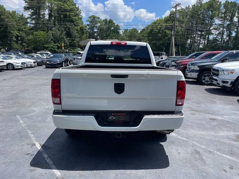 Used 2018 RAM 1500 Express w/ Express Value Package RWD image 6