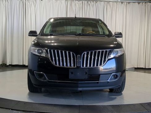 Used 2015 Lincoln MKX AWD w/ Equipment Group 102A image 3