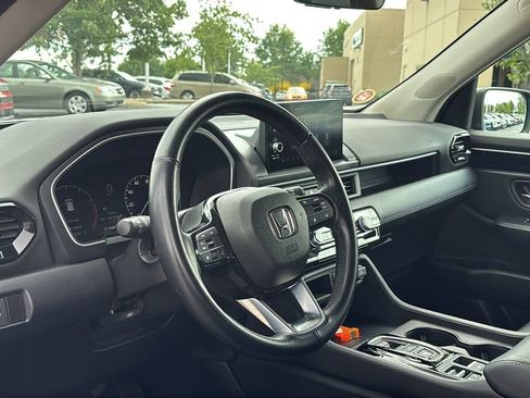 Used 2023 Honda Pilot EX-L image 22